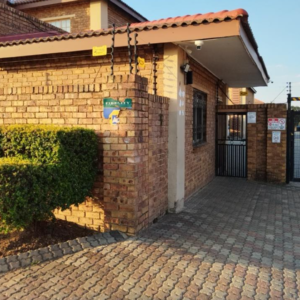 31 OUTENIQUA STREET, UNIT 61 SS OUTENIQUA VILLAGE, MODDER EAST, GAUTENG
