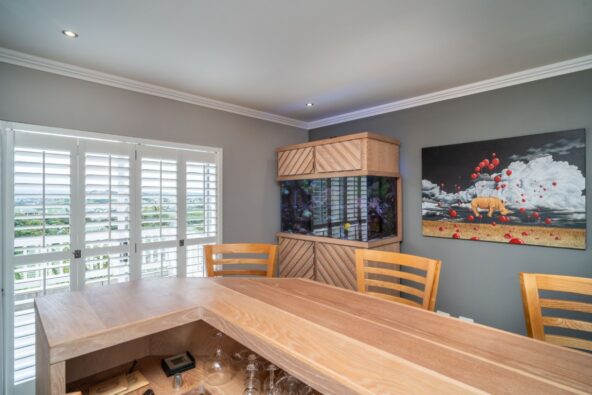 28 - 86_734128d02fc847f7a1917b50745eabe4