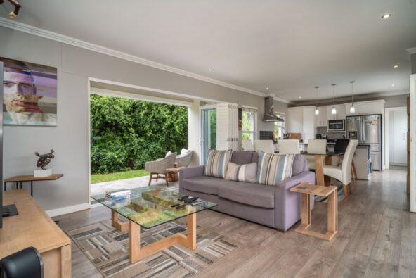 4 - 86_ca17d8552c7b45669b95fcfb10981f68