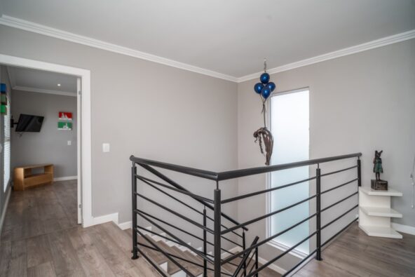 45 - 86_00ab673d4ab4415ca22164236bb0b7c1