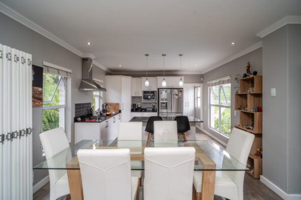 7 - 86_229e0d9311c2412b8e13b185afe02942