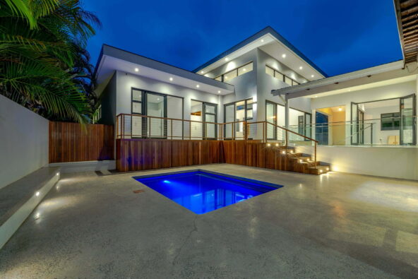 MOE_5382 - Copy - Copy