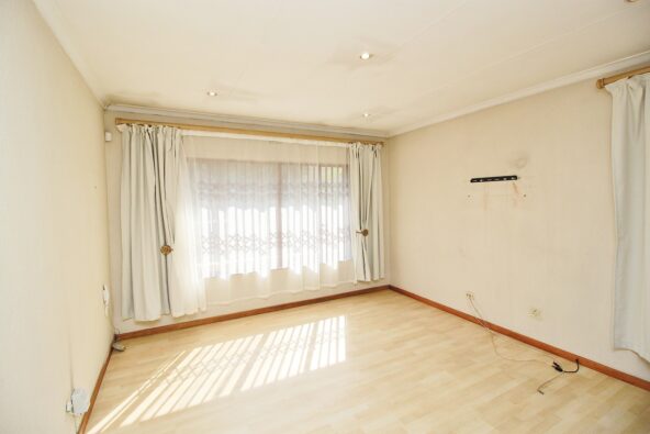 WhatsApp Image 2025-09-16 at 14.46.40