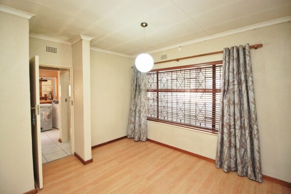 WhatsApp Image 2025-09-16 at 14.46.43